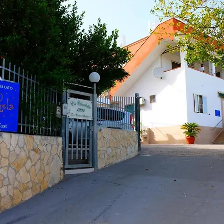 Il Giardino Stellato Alojamento de Acomodação e Pequeno-almoço Vieste