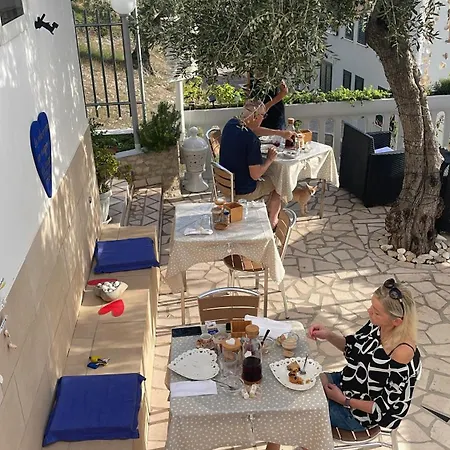Alojamento de Acomodação e Pequeno-almoço Il Giardino Stellato Vieste