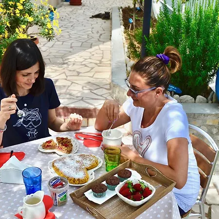Alojamento de Acomodação e Pequeno-almoço Il Giardino Stellato Vieste